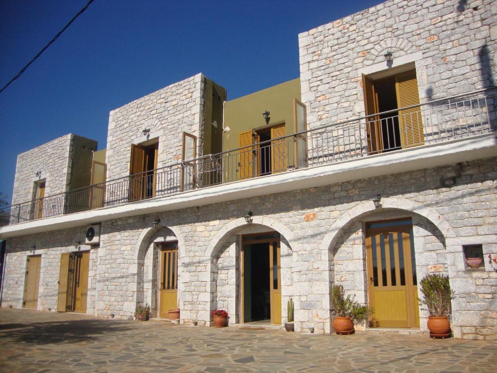 Kafiona Guesthouse Pírgos Dhiroú Eksteriør bilde