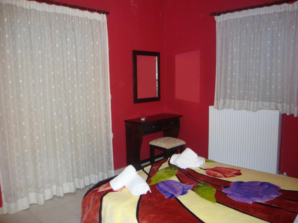 Kafiona Guesthouse Pírgos Dhiroú Rom bilde